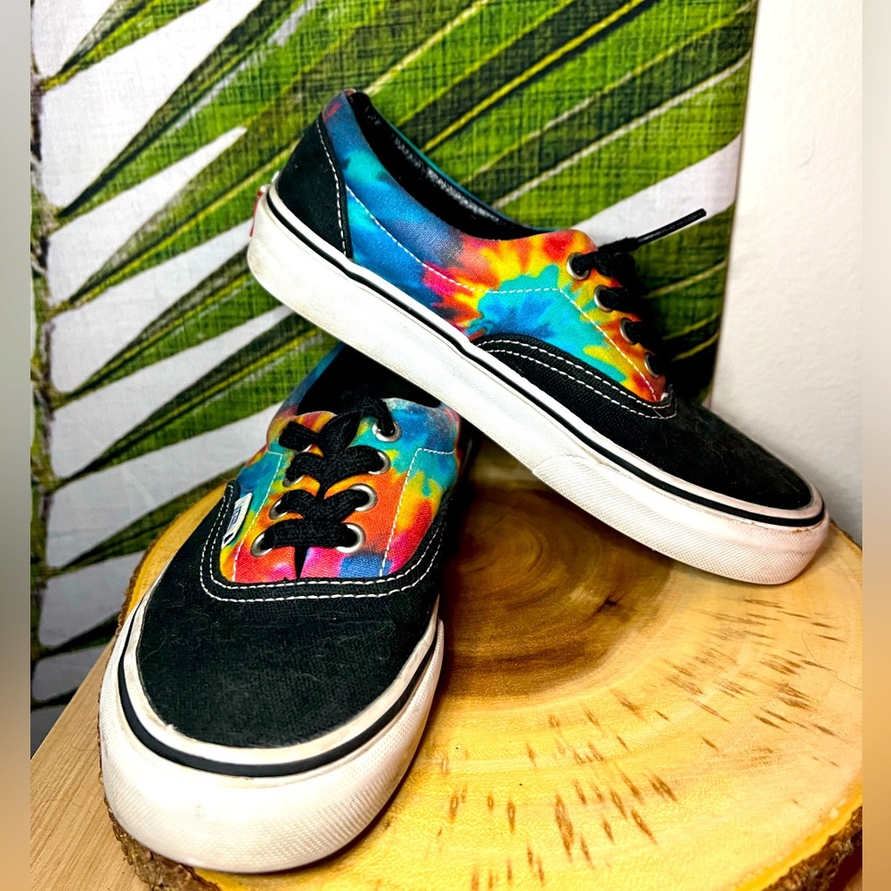 Vans Tye-Dye Shoes 🌈